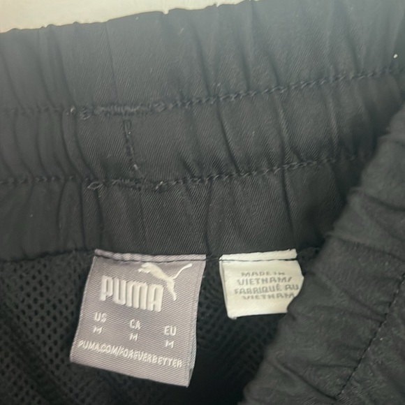 Puma shorts - size M - Picture 3 of 9